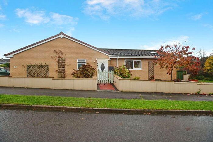 3 Bedroom Bungalow For Sale In Leigh Court, Plymouth, PL6