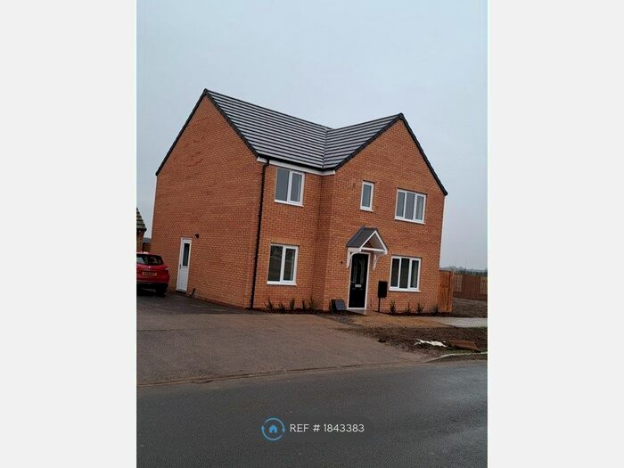 5 Bedroom Detached House To Rent In Bellona Drive, Peterborough, PE2