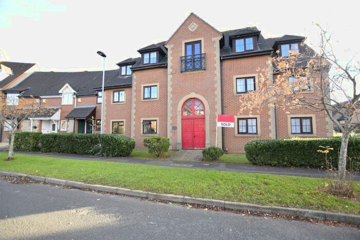 1 Bedroom Flat To Rent In Hay Leaze, Yate, Bristol BS37