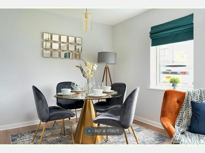 1 Bedroom Flat To Rent In Gweal Avenue, Reading, RG2