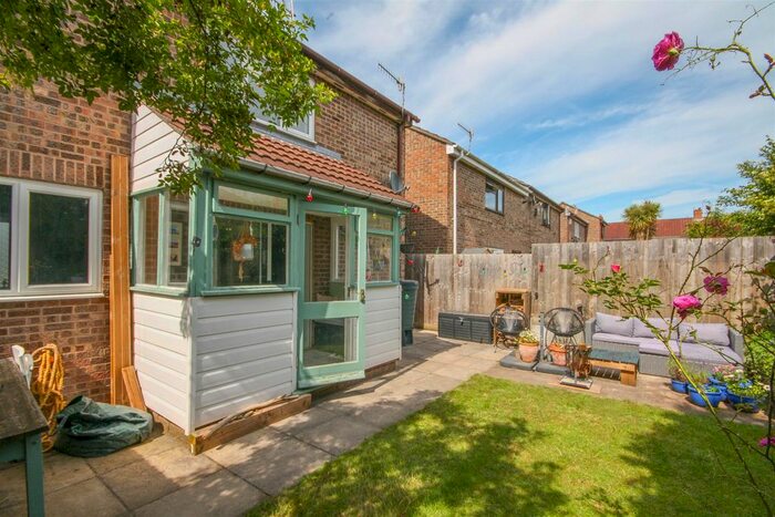 1 Bedroom Terraced House To Rent In Sidmouth Gardens, Bedminster, Bristol, BS3