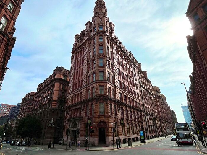 1 Bedroom Flat To Rent In Princess Street, Manchester, Greater Manchester, M1