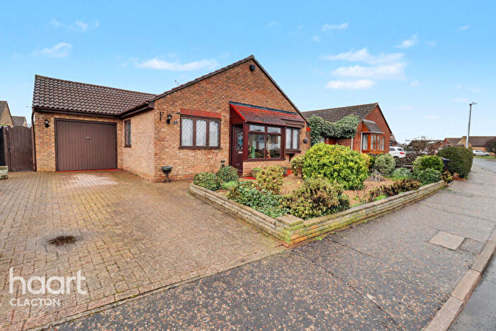 3 Bedroom Detached Bungalow For Sale In Saxstead Drive, Clacton-On-Sea, CO16