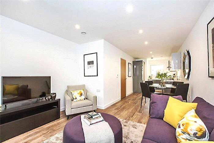 2 Bedroom Apartment To Rent In Empire Heights, London, SE14