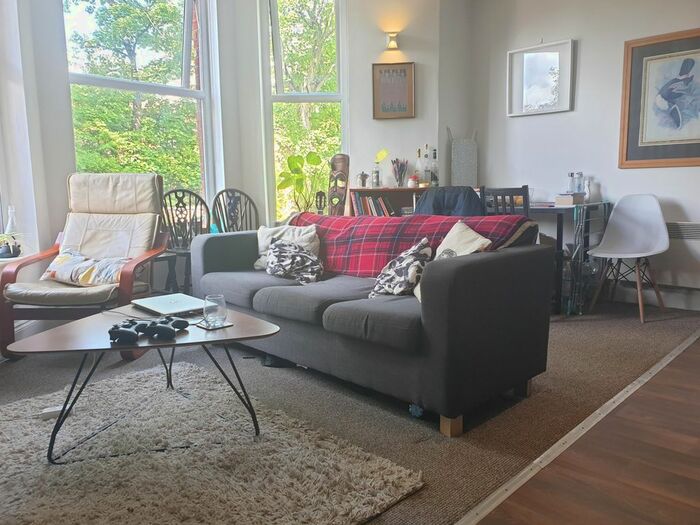 2 Bedroom Flat To Rent In Heaton Road, Withington, Manchester, M20