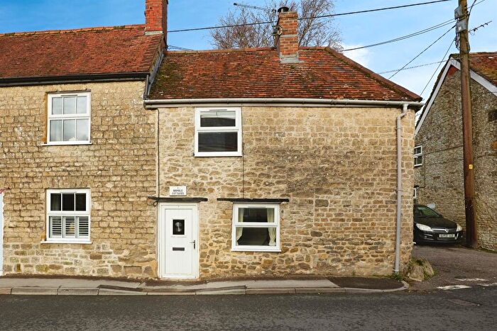 1 Bedroom End Of Terrace House For Sale In Castle Street, Mere, Warminster, BA12