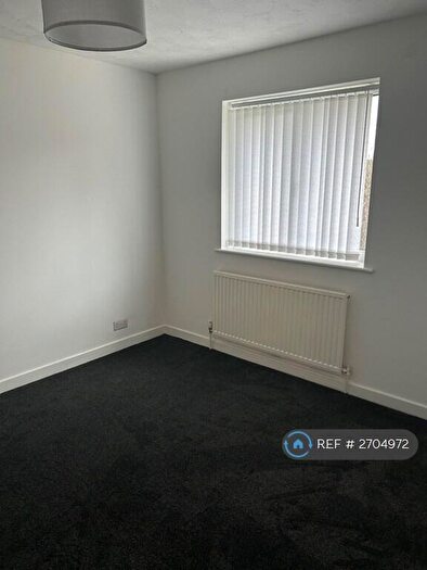 3 Bedroom Semi Detached House To Rent In Morgan Mews, Bootle, L30