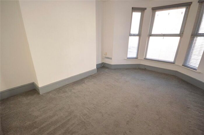 3 Bedroom Apartment To Rent In Mount Pleasant, Waterloo, Liverpool, Merseyside, L22