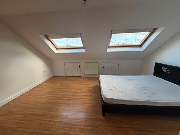 1 Bedroom Flat To Rent In Clarendon Road, Luton, LU2