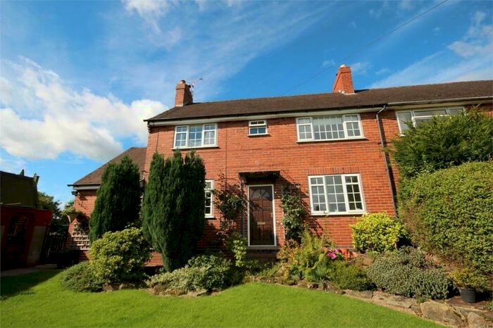 3 Bedroom Semi-Detached House For Sale In Hollington Lane, Stramshall, ST14