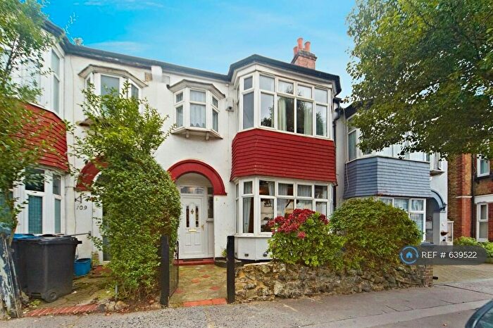 3 Bedroom Terraced House To Rent In Waddon Park Avenue, Croydon, CR0