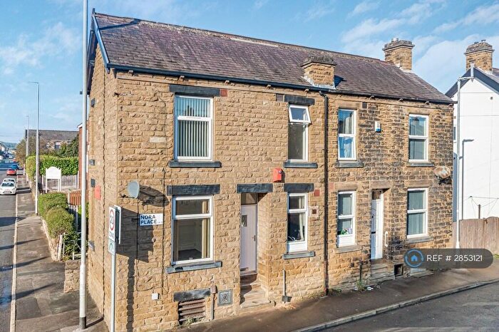2 Bedroom Semi-Detached House To Rent In Nora Place, Leeds, LS13