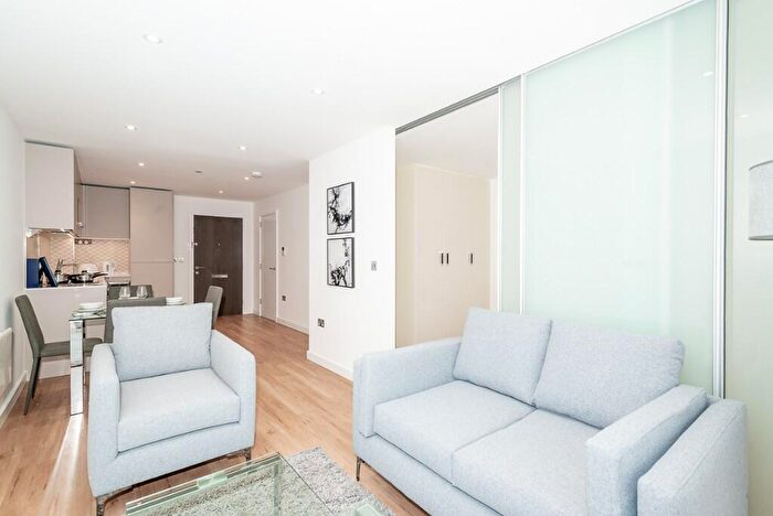 Studio To Rent In Caversham Road, Colindale, NW9