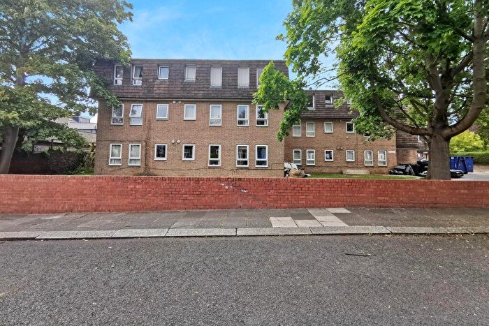 1 Bedroom Flat To Rent In Dunholme Road, Grainger Park, Newcastle Upon Tyne, NE4