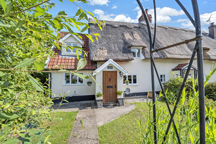 3 Bedroom Semi Detached House For Sale In School Lane, Forward Green, IP14