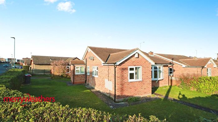 3 Bedroom Detached Bungalow For Sale In Buckthorn Close, Swinton, Mexborough, S64