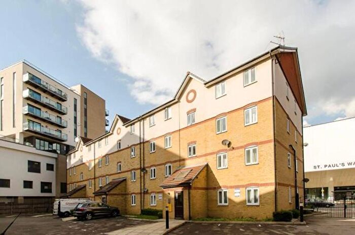 1 Bedroom Flat To Rent In St. Pauls Way, London, E3