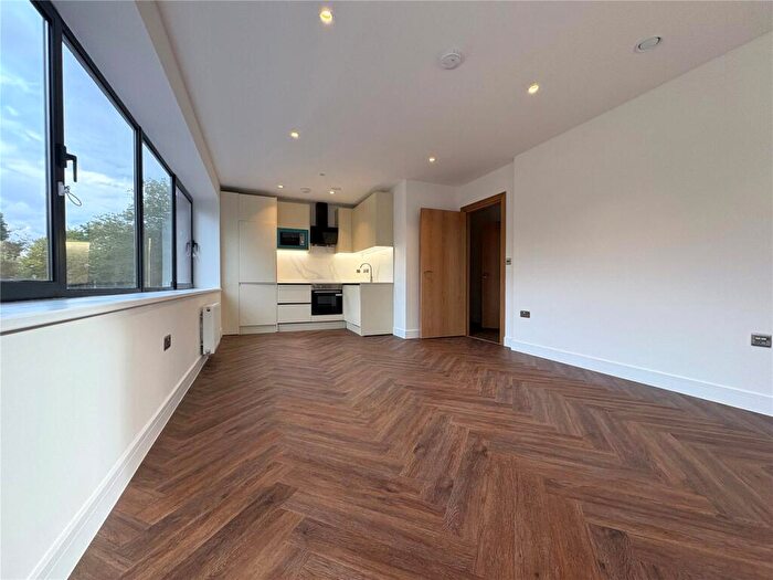 1 Bedroom Flat To Rent In Flagship House, Reading Road North, Fleet, GU51