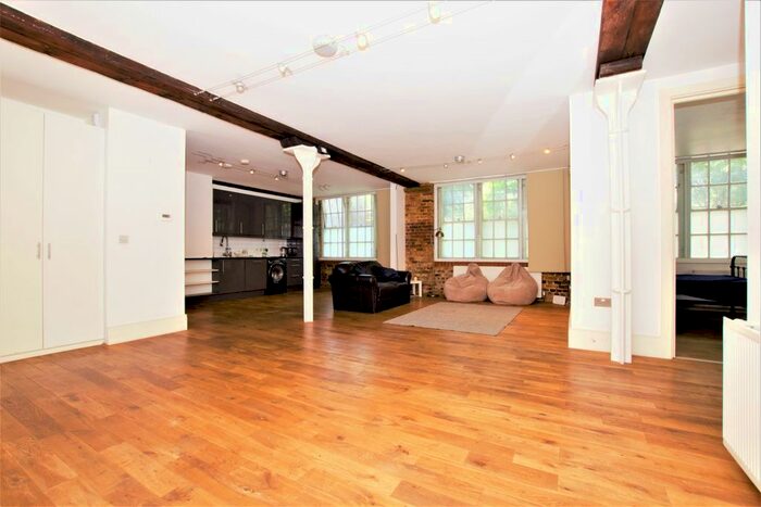 2 Bedroom Flat To Rent In Abbey Street, London, SE1