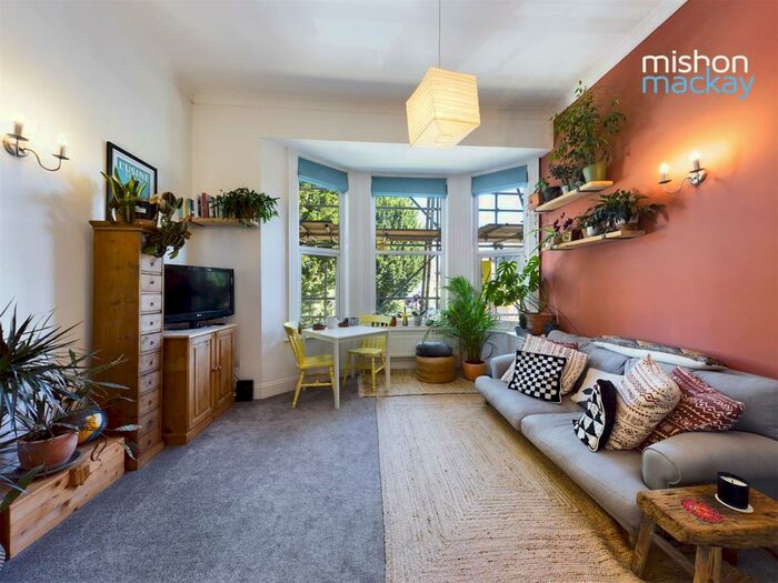 1 Bedroom Flat To Rent In Clarendon Villas, Hove, BN3
