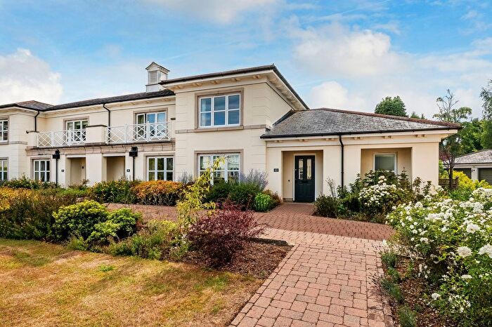 2 Bedroom Semi-detached House For Sale In Nellington Road, Rusthall, TN4