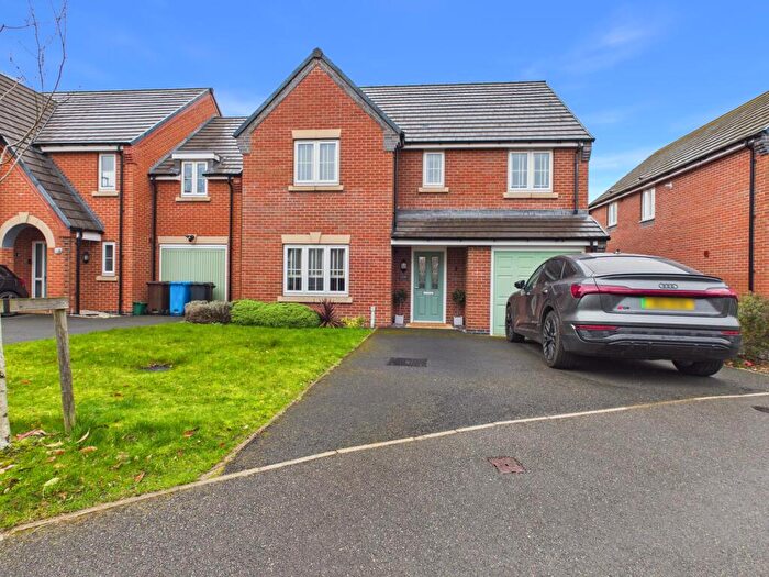 4 Bedroom Detached House For Sale In Magdalene Drive, Mickleover, DE3