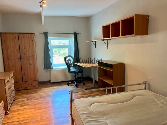 4 Bedroom Terraced House To Rent In Long Row, Pontypridd, Mid Glamorgan, CF37