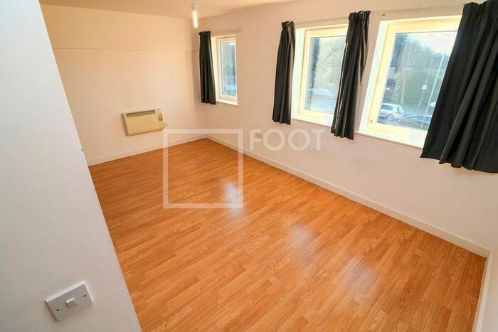 Studio To Rent In Lunar Apartments, Otley Road, BD3