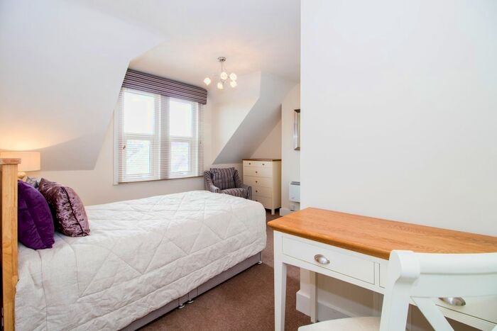 Studio To Rent In Woodstock Road, Oxford, OX2