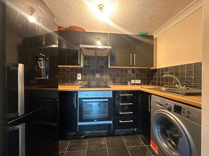 1 Bedroom Flat To Rent In Old Tannery, Clyde Street, Bingley, West Yorkshire, BD16