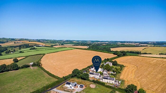 3 Bedroom Semi Detached House For Sale In Hillside, George Nympton, EX36