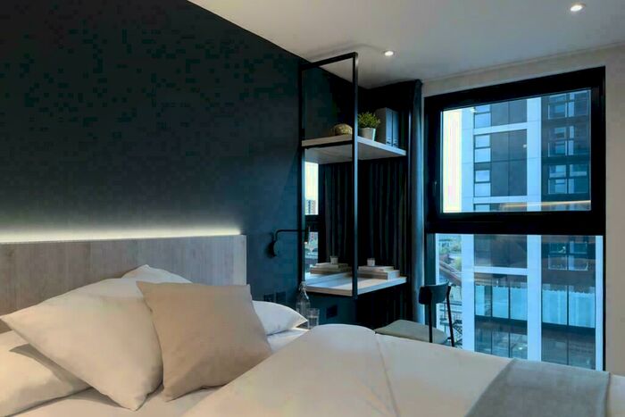 Studio To Rent In Union, East Tower, Water Street, Manchester, Greater Manchester, M3