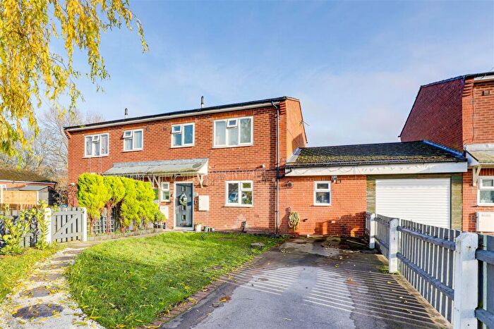 2 Bedroom Semi Detached House For Sale In Ryefield Avenue, Ilkeston, Derbyshire, DE7