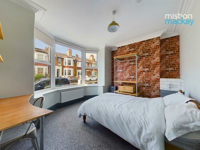 6 Bedroom Flat To Rent In Compton Road, Brighton, BN1