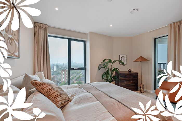 2 Bedroom Apartment To Rent In Riverstone Heights, Reed Avenue, London, E3