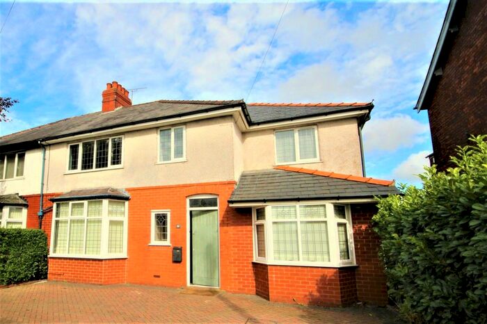 5 Bedroom Semi-Detached House To Rent In Black Bull Lane, Fulwood, PR2