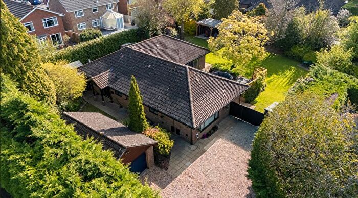 4 Bedroom Detached Bungalow For Sale In Queens Road, Waterlooville, PO7