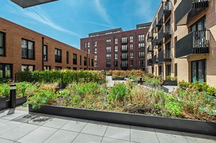 3 Bedroom Apartment To Rent In *Rent To Buy* Wellington Wharf, Liverpool, L5