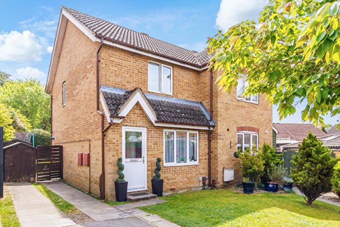 2 Bedroom Semi Detached House For Sale In Whitegate Way, Tadworth, KT20