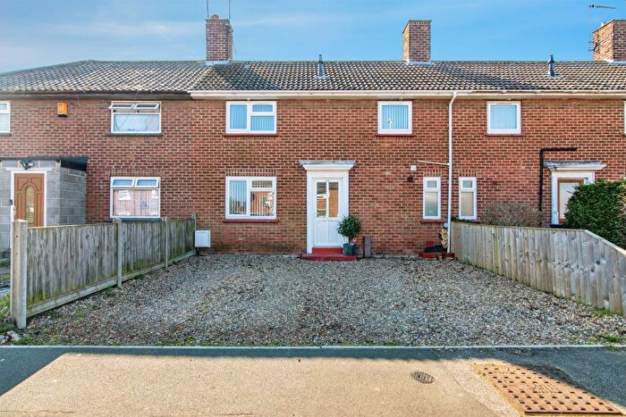 3 Bedroom Terraced House For Sale In Notley Road, Lowestoft, NR33