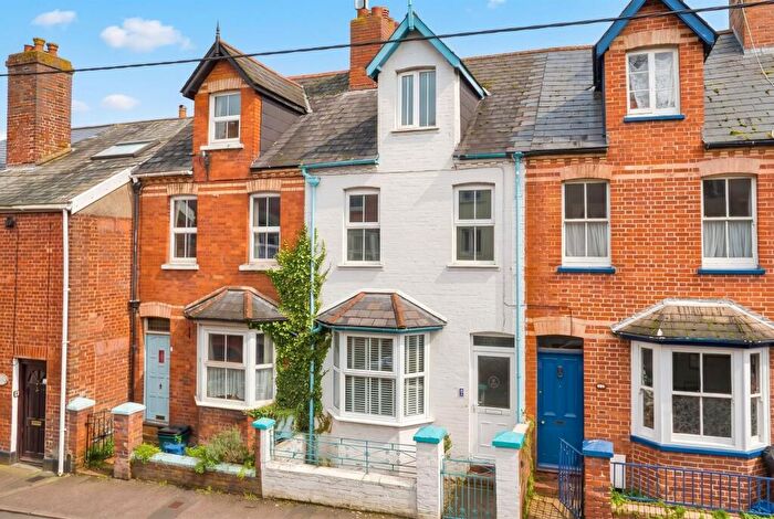 3 Bedroom Terraced House For Sale In Park Street, Crediton, EX17