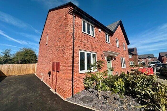 3 Bedroom Link Detached House To Rent In Kerry Hill Drive, Rugby, CV23