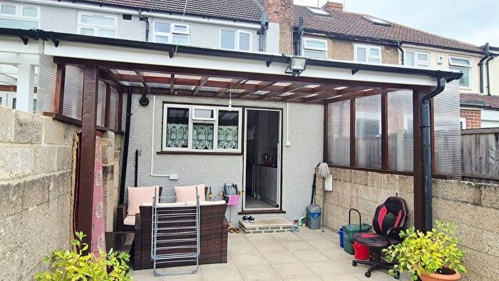 2 Bedroom Terraced House To Rent In Guildford Avenue, Feltham, TW13