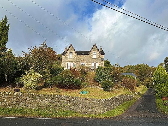 2 Bedroom Flat For Sale In High Road, Tighnabruaich, Argyll And Bute, PA21