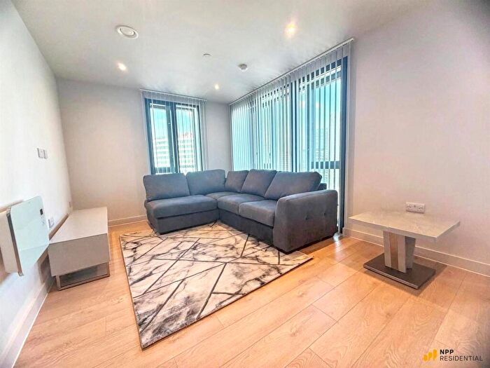2 Bedroom Apartment To Rent In Dutton Street, Manchester, M3