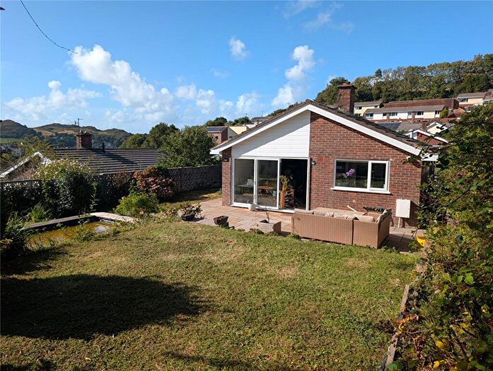 2 Bedroom Bungalow For Sale In Doone Way, Ilfracombe, North Devon, EX34