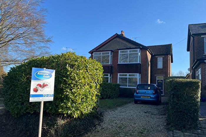 3 Bedroom Semi-Detached House To Rent In Botley Road, Burridge, SO31