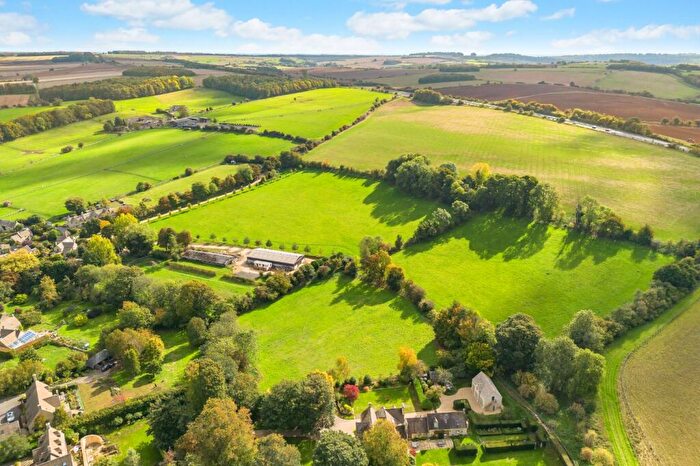 4 Bedroom Detached House To Rent In Kilham Lane, Shipton Oliffe, Cheltenham, Gloucestershire, GL54