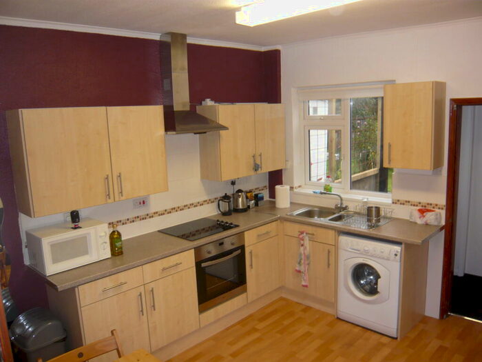4 Bedroom House To Rent In Claude Street, Dunkirk, NG7