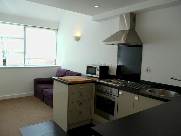 1 Bedroom Flat To Rent In Cowley Road, Oxford, OX4